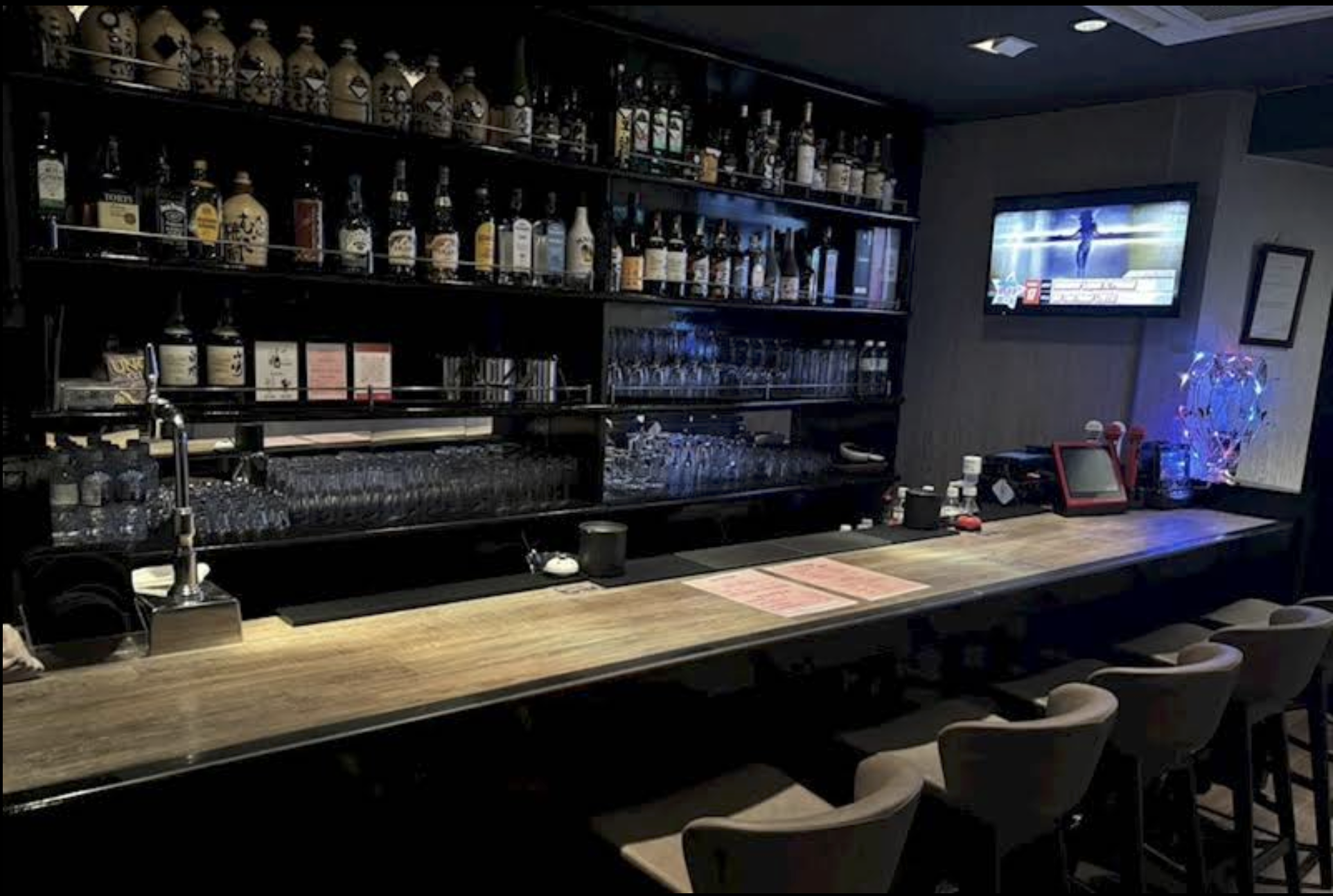 GirlsBar Belle 店内写真